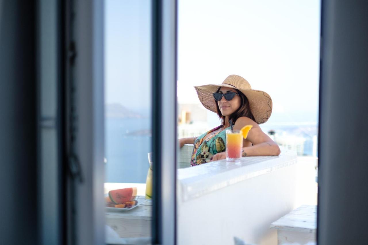 On The Cliff Otel